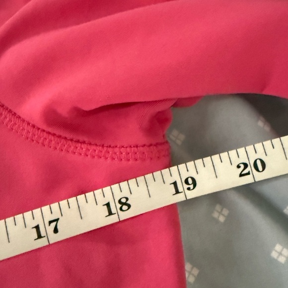 Masters Pink Pullover - Picture 6 of 8